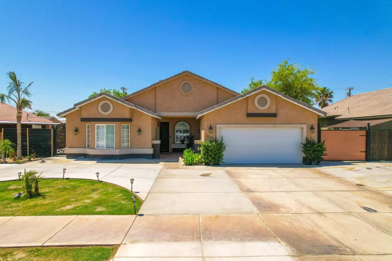 1241 Black Sea Avenue, Thermal, CA 92274