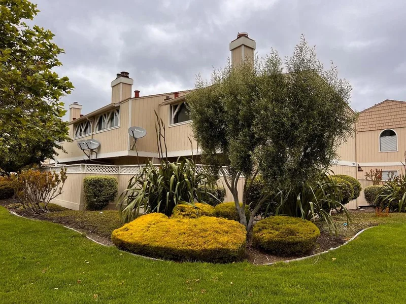 100 W Rossi Street 2, Salinas, CA 93901