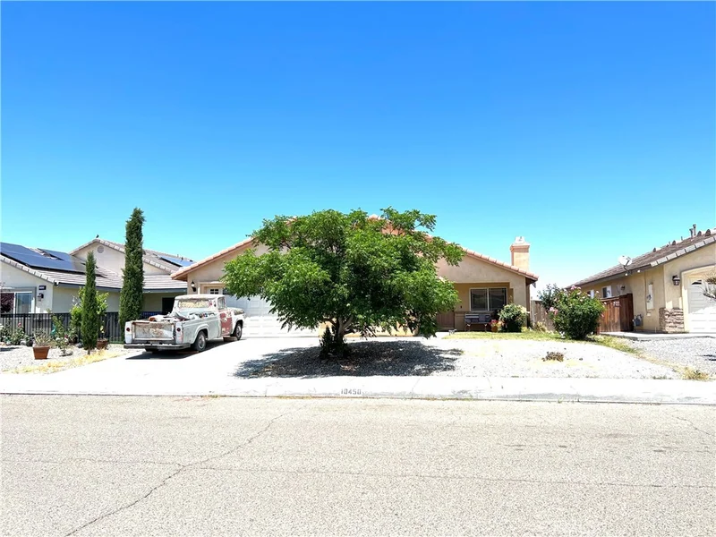 10450 Carmen, Adelanto, CA 92301