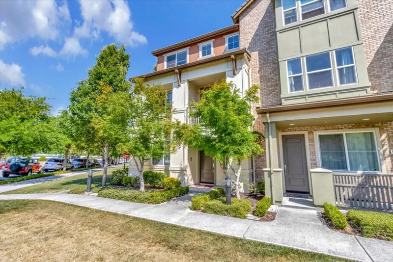 1036 Duane, Sunnyvale, CA 94085