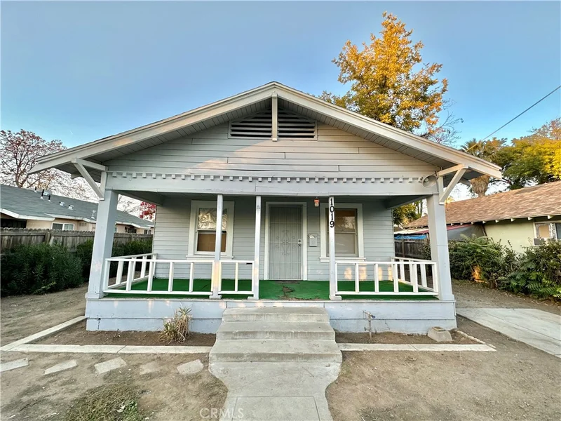 1019 Brown, Auberry, CA 93704