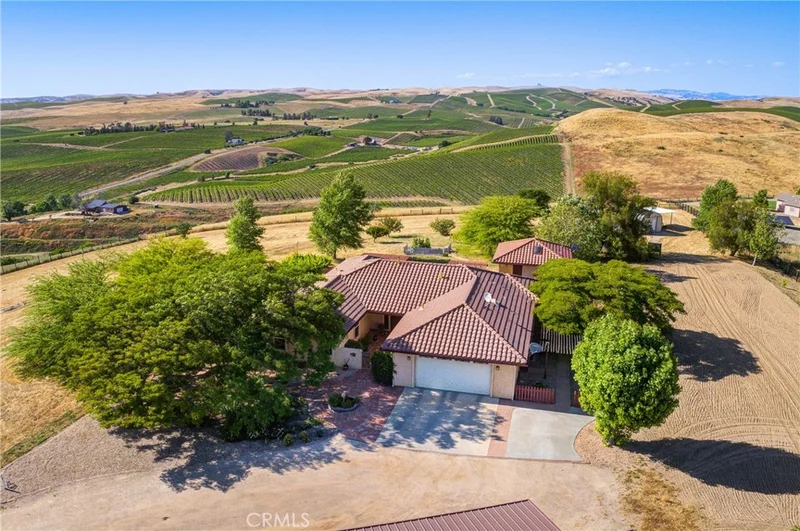 6130 Buckhorn Ridge, San Miguel, CA 93451