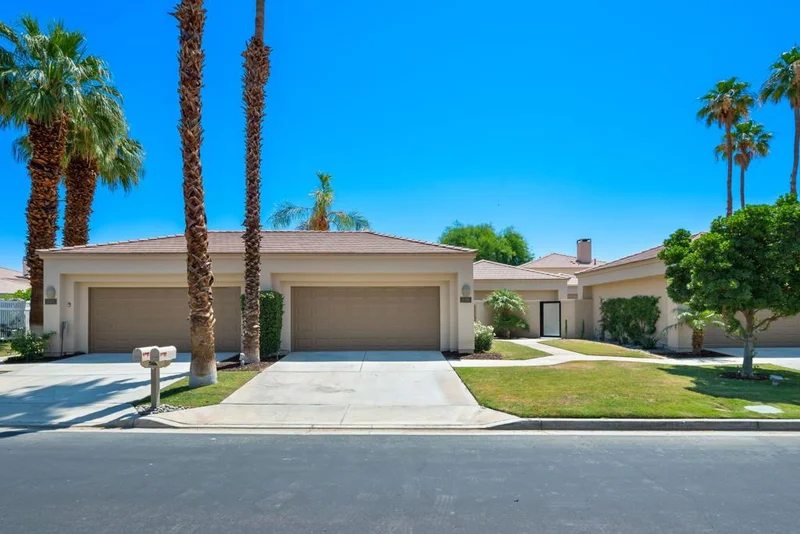 55184 Oak Tree, La Quinta, CA 92253