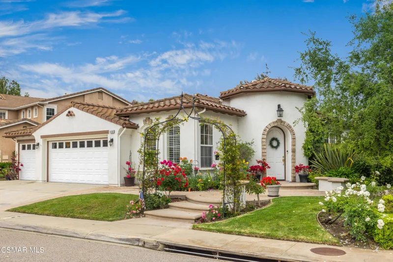 4300 Via Azul, Newbury Park, CA 91320