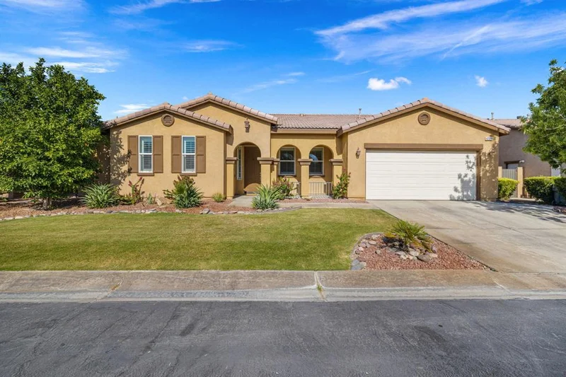 42696 Corvado, Indio, CA 92203