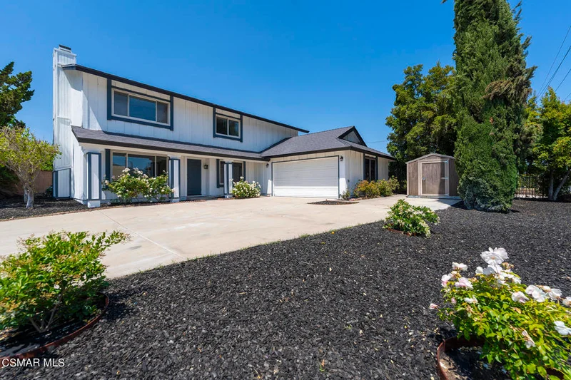 2305 Cochran, Simi Valley, CA 93065