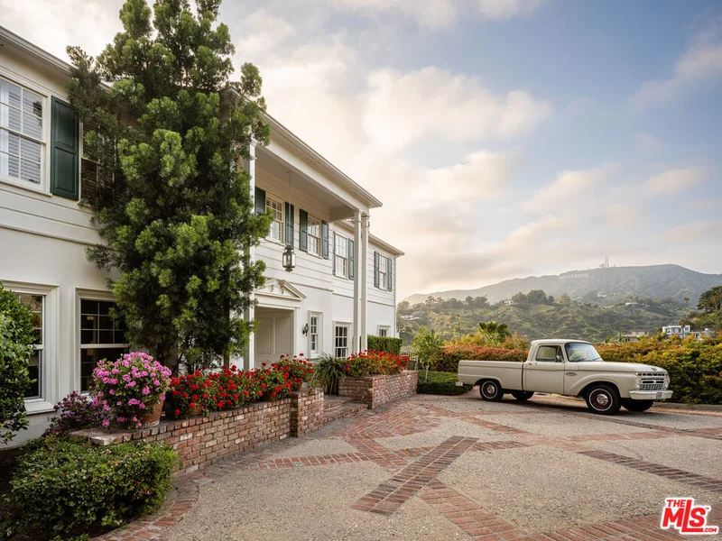 2531 Mount Beacon, Los Angeles, CA 90068