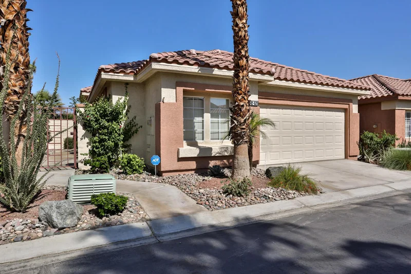42521 Saladin, Palm Desert, CA 92211