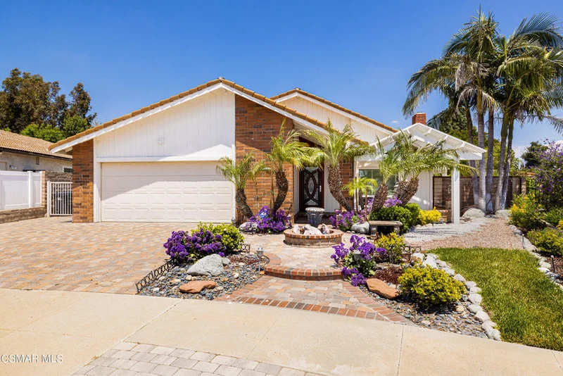 2693 Nicholas, Simi Valley, CA 93065