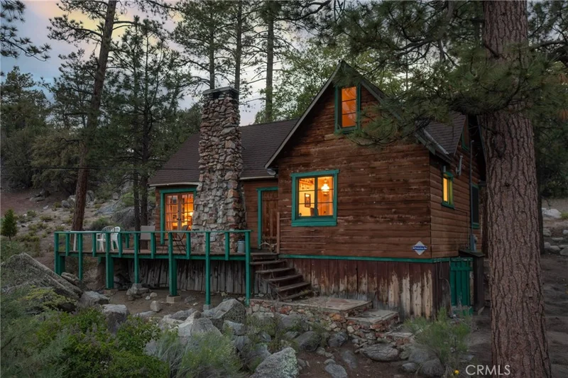 27 Lakeview Tract, Fawnskin, CA 92333