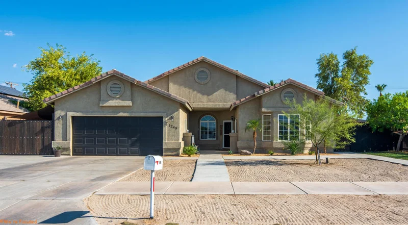 1249 Black Sea, Thermal, CA 92274