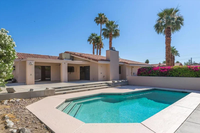51495 Avenida Carranza, La Quinta, CA 92253