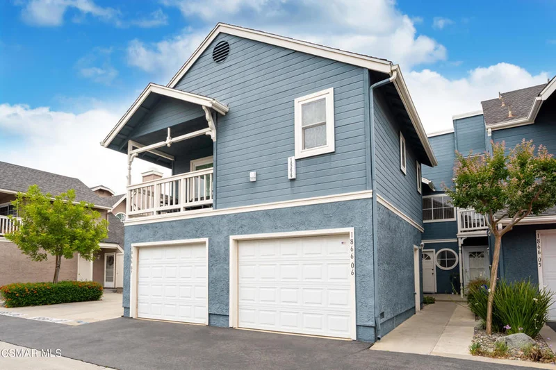 1866 Rory #6, Simi Valley, CA 93063