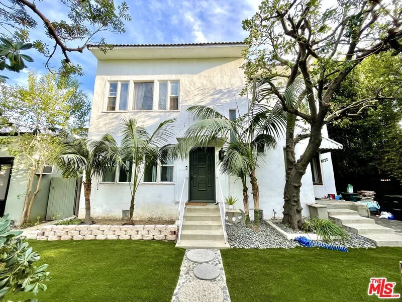 8720 Ashcroft Avenue, West Hollywood, CA 90048