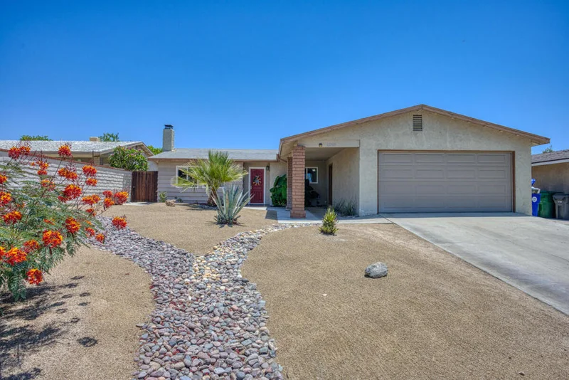 42105 Tennessee, Palm Desert, CA 92211