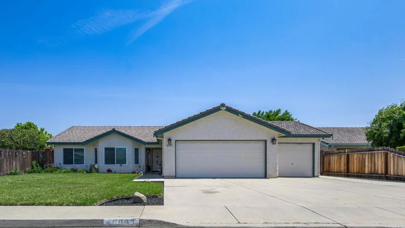 46093 Meadowbrook, King City, CA 93930