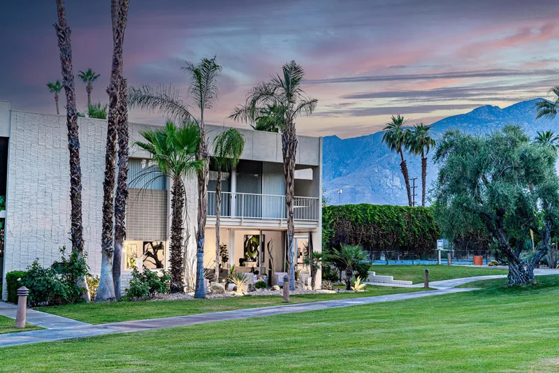 457 Desert Lakes, Palm Springs, CA 92264