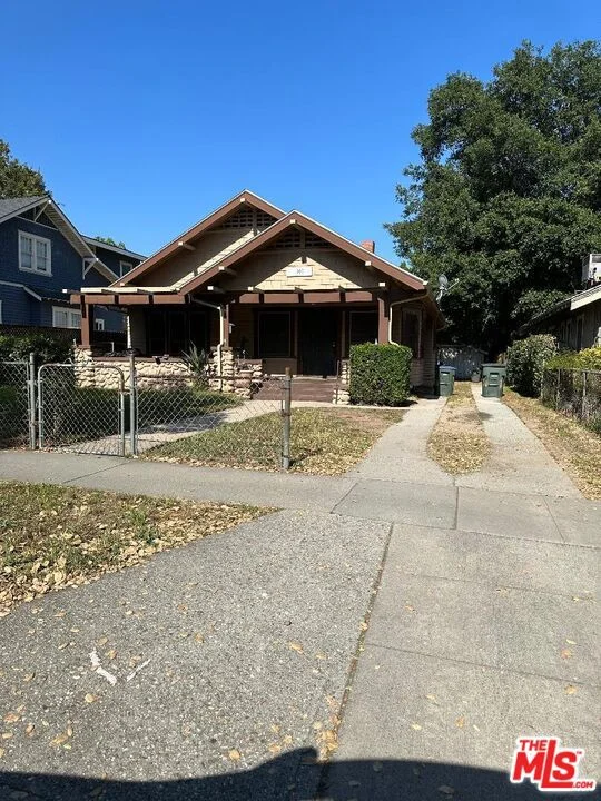 1000 Marengo, Pasadena, CA 91103