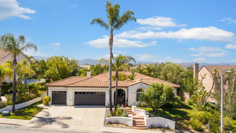 5558 Moonshadow, Simi Valley, CA 93063