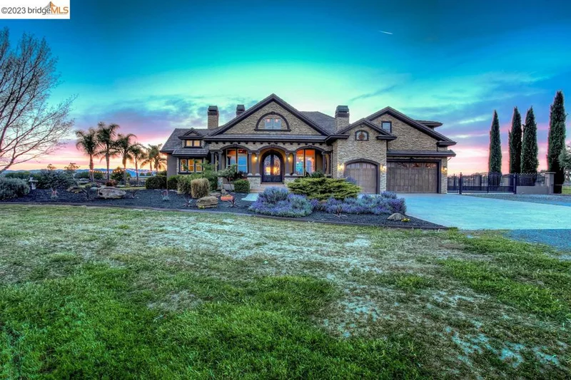 4250 Bixler Rd, Byron, CA 94514