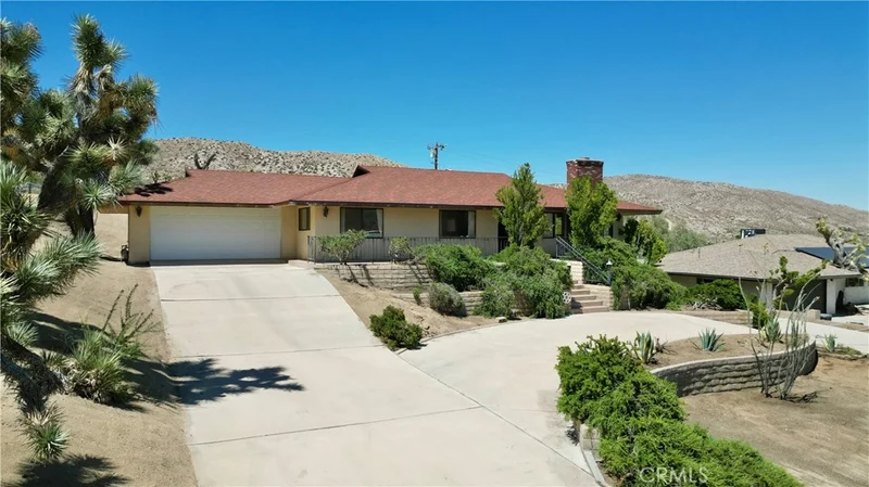 54762 Benecia, Yucca Valley, CA 92284