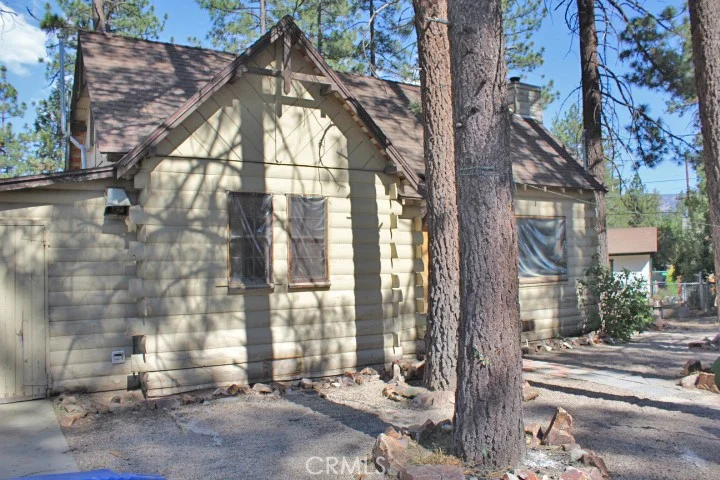 1000 Nana, Big Bear City, CA 92314