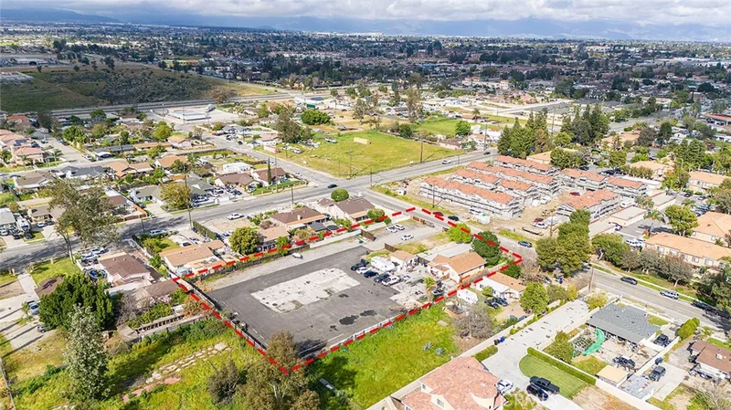 8946 Catawba, Fontana, CA 92335