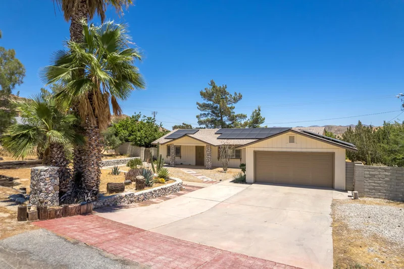 11393 Artesia, Morongo Valley, CA 92256