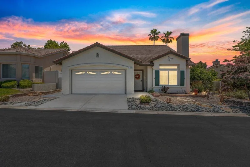 554 Autumn, Banning, CA 92220