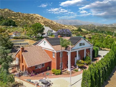 9295 Lofty Lane