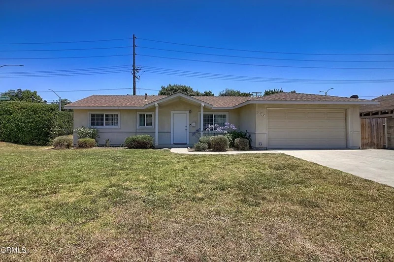 894 Barton, Camarillo, CA 93010