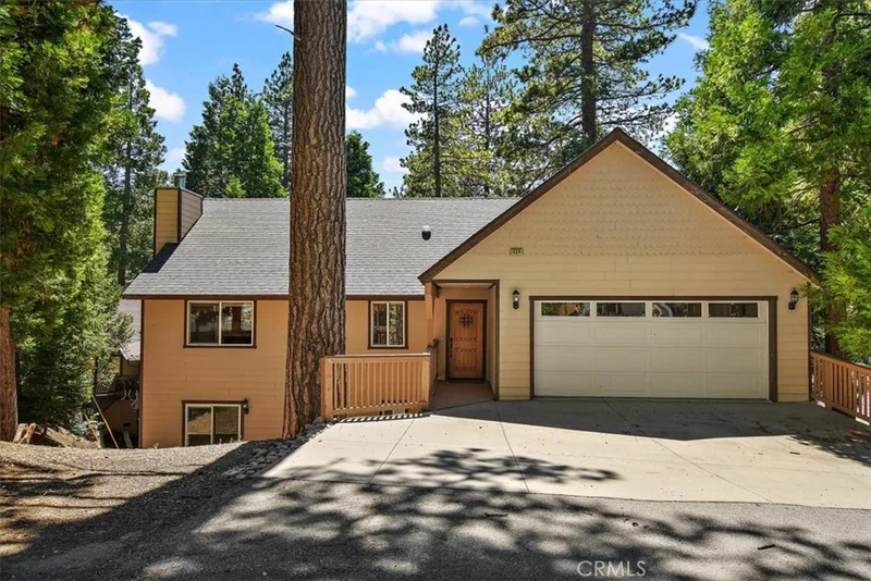 434 Klamath, Lake Arrowhead, CA 92352