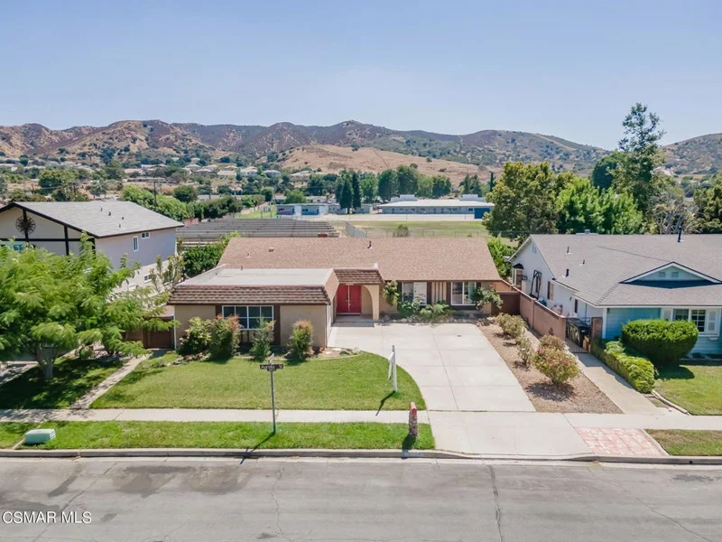 5518 Aurelia, Simi Valley, CA 93063