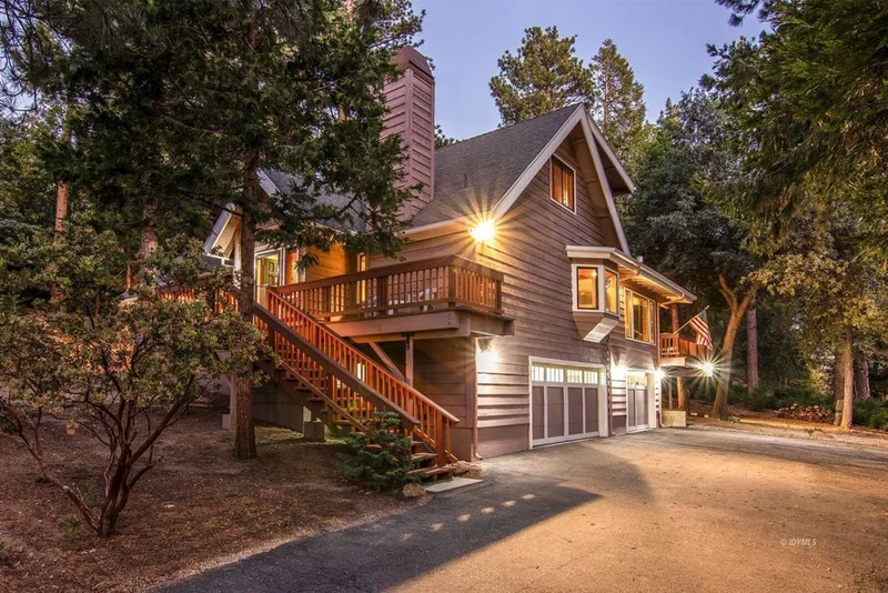 25490 Shadow Oaks, Idyllwild, CA 92549