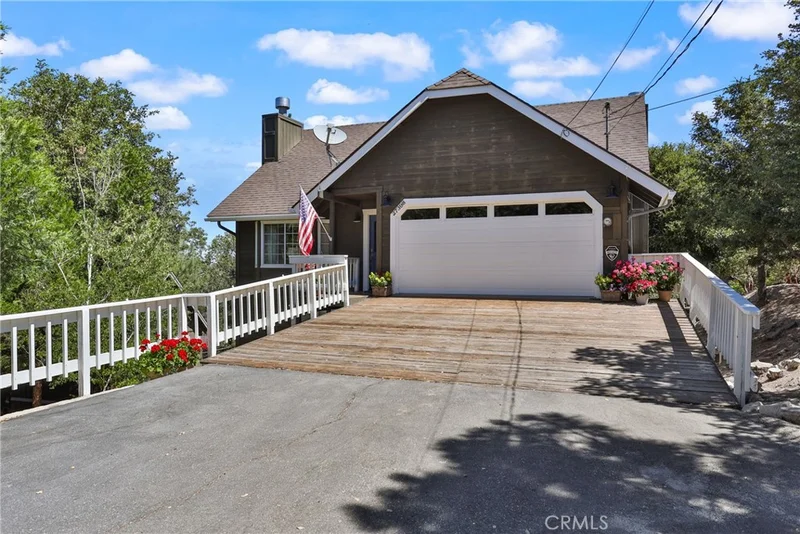 27398 Matterhorn, Lake Arrowhead, CA 92352