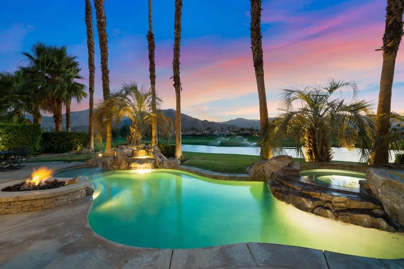 51269 Via Sorrento, La Quinta, CA 92253
