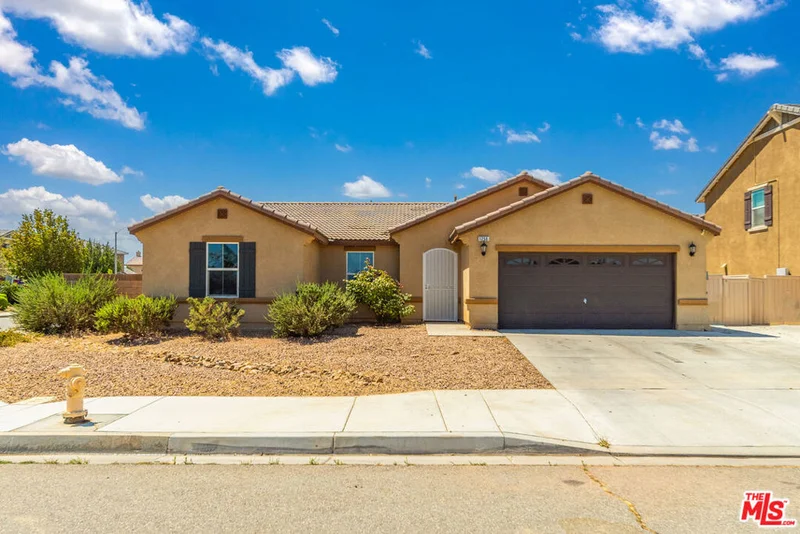 1256 Avenue K6, Lancaster, CA 93535
