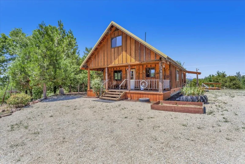 29958 Frisby, Round Mountain, CA 96084