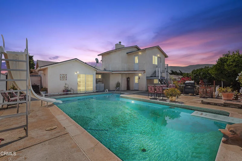 228 Laurie, Santa Paula, CA 93060