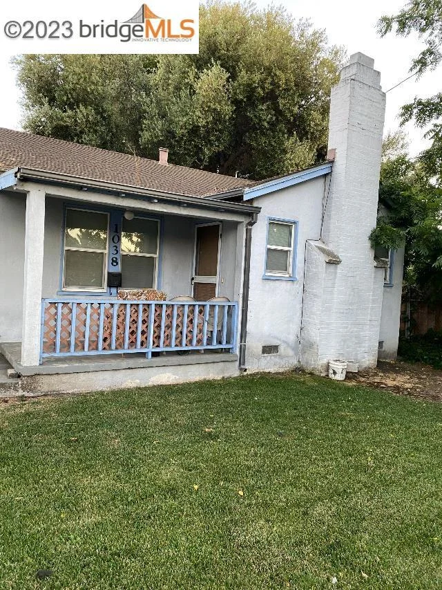 1038 Runnymede, East Palo Alto, CA 94303-1225