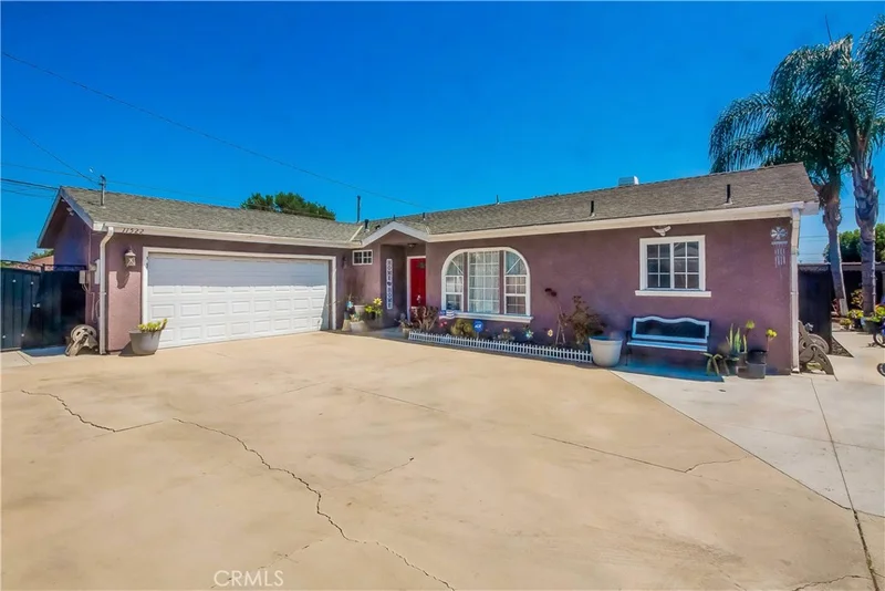 11522 Painter, Whittier, CA 90605