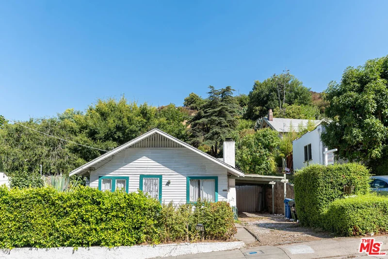 2559 Glen Green, Los Angeles, CA 90068