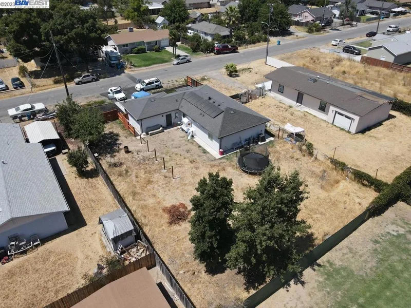 4317 College Way, Olivehurst, CA 95961