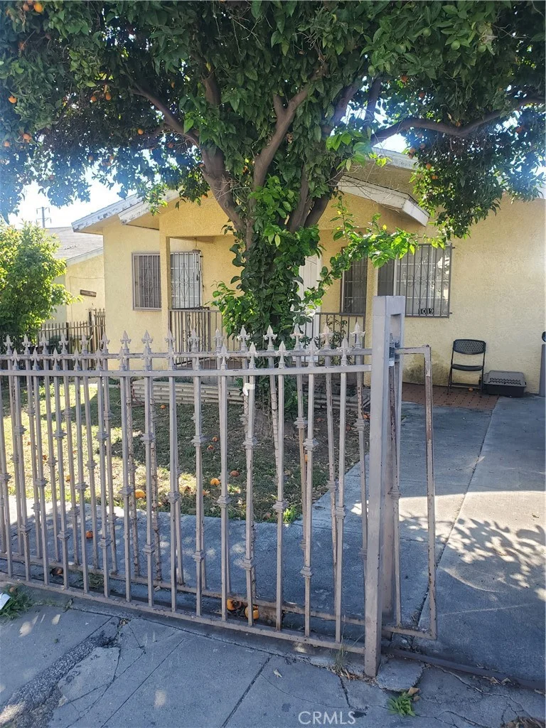 1019 Stone, Los Angeles, CA 90063