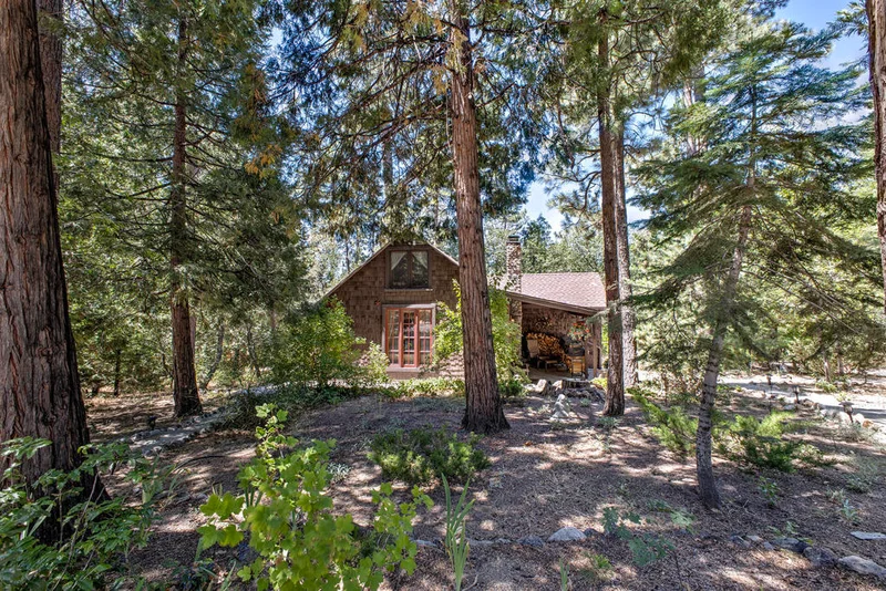 25395 Lodge, Idyllwild, CA 92549