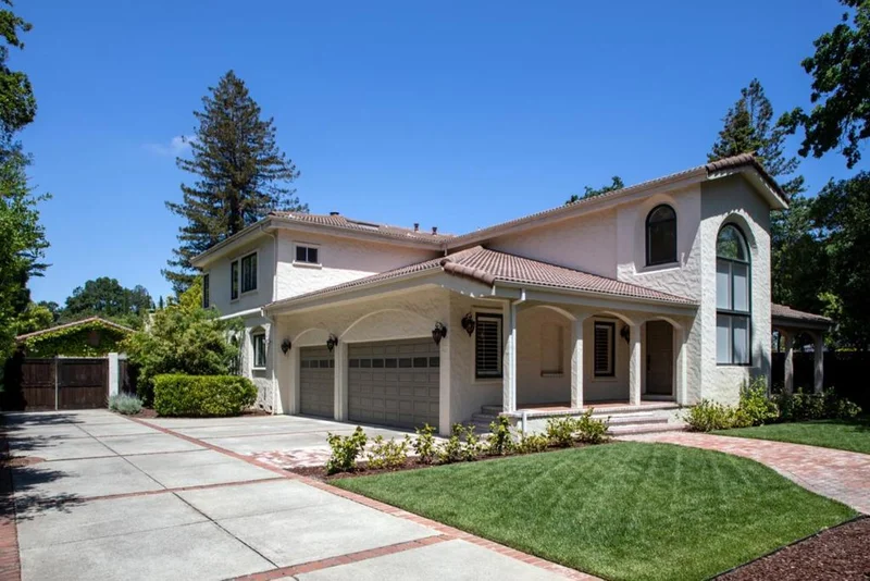 559 Placitas Avenue, Menlo Park, CA 94025