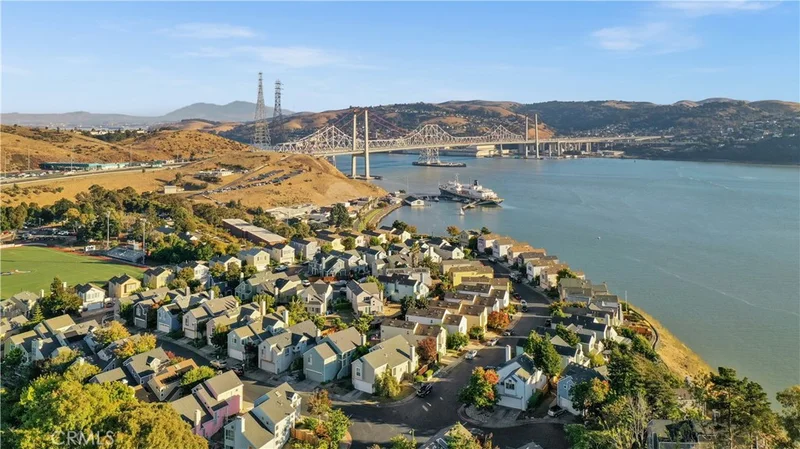 77 Ruby, Vallejo, CA 94590