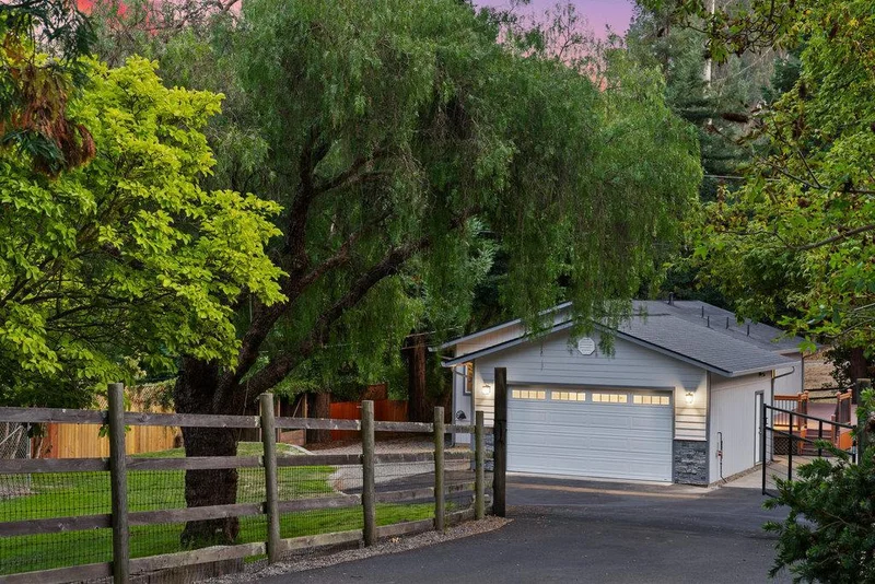 769 Calabasas, Watsonville, CA 95076
