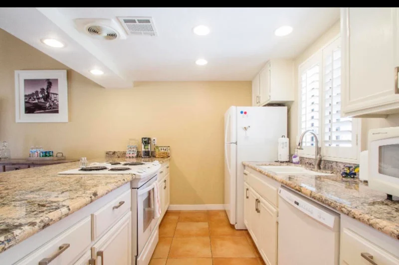 41447 Inverness, Palm Desert, CA 92211