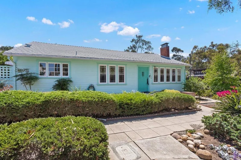 1225 Arbor, San Diego, CA 92103